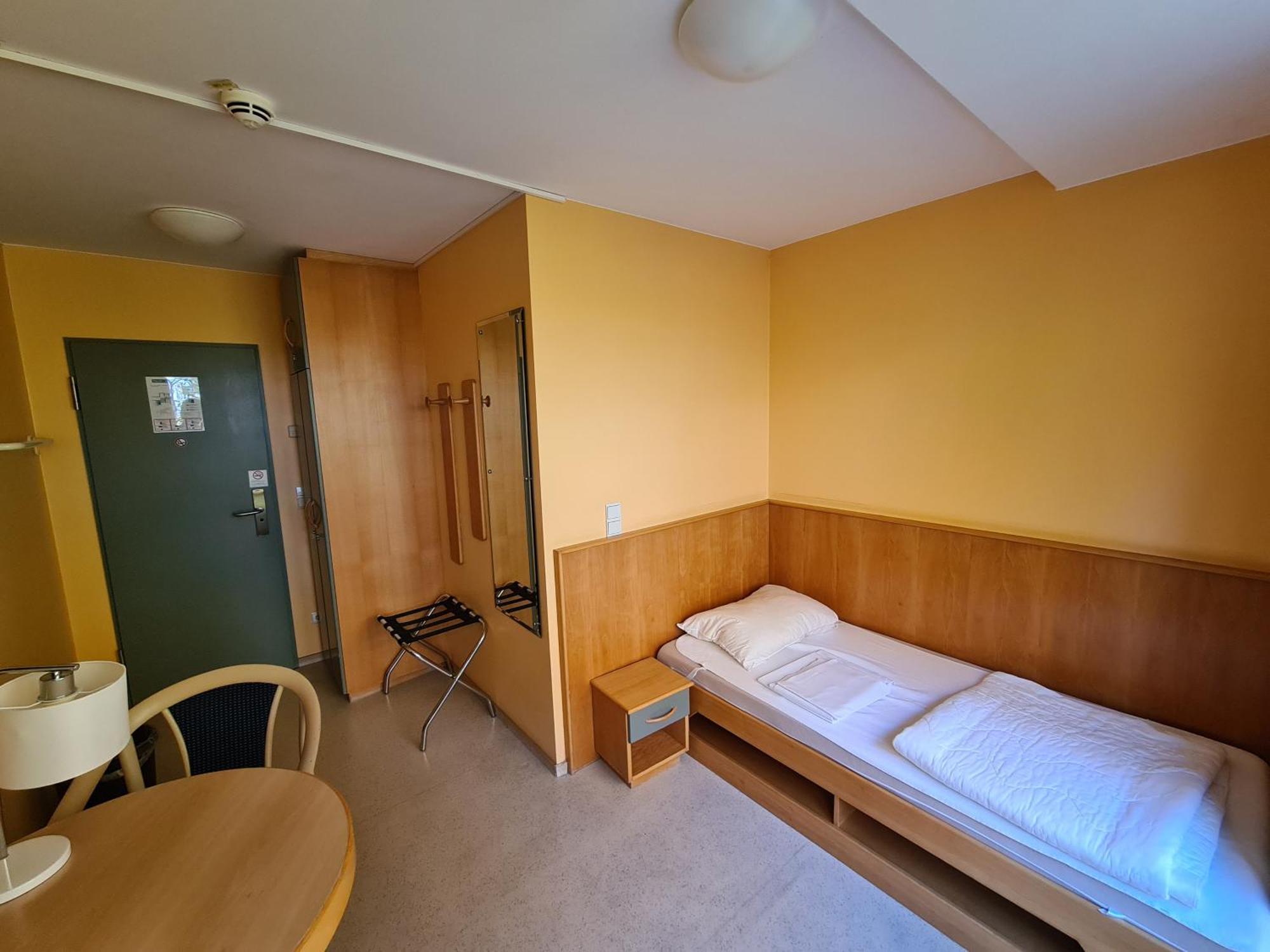 Jugendgaestehaus St.-Michaels-Heim Βερολίνο Εξωτερικό φωτογραφία