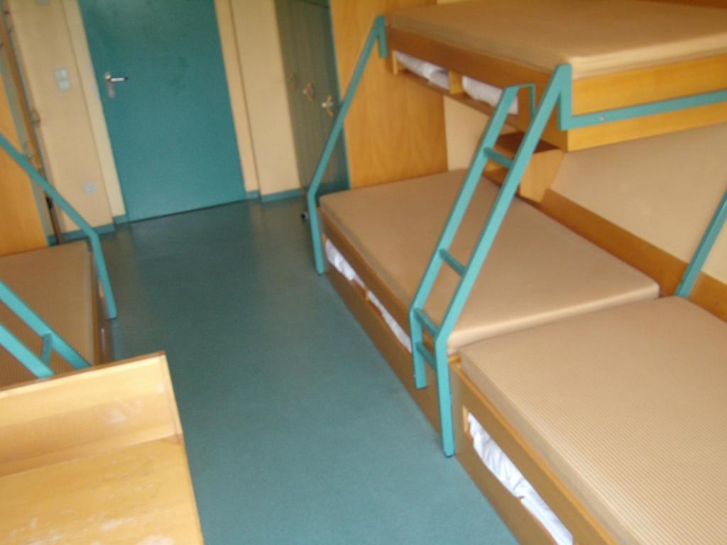 Jugendgaestehaus St.-Michaels-Heim Βερολίνο Δωμάτιο φωτογραφία