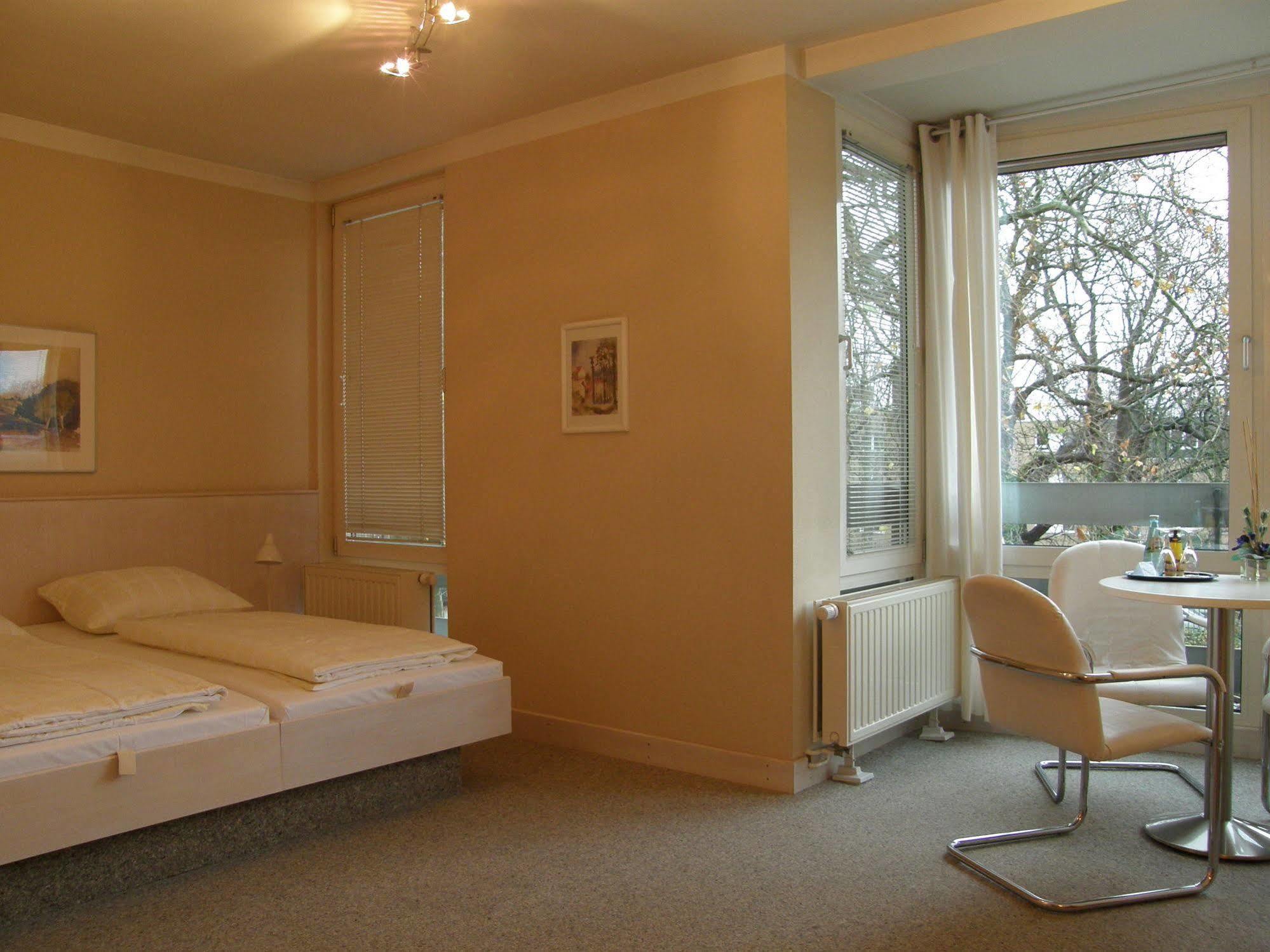 Jugendgaestehaus St.-Michaels-Heim Βερολίνο Εξωτερικό φωτογραφία